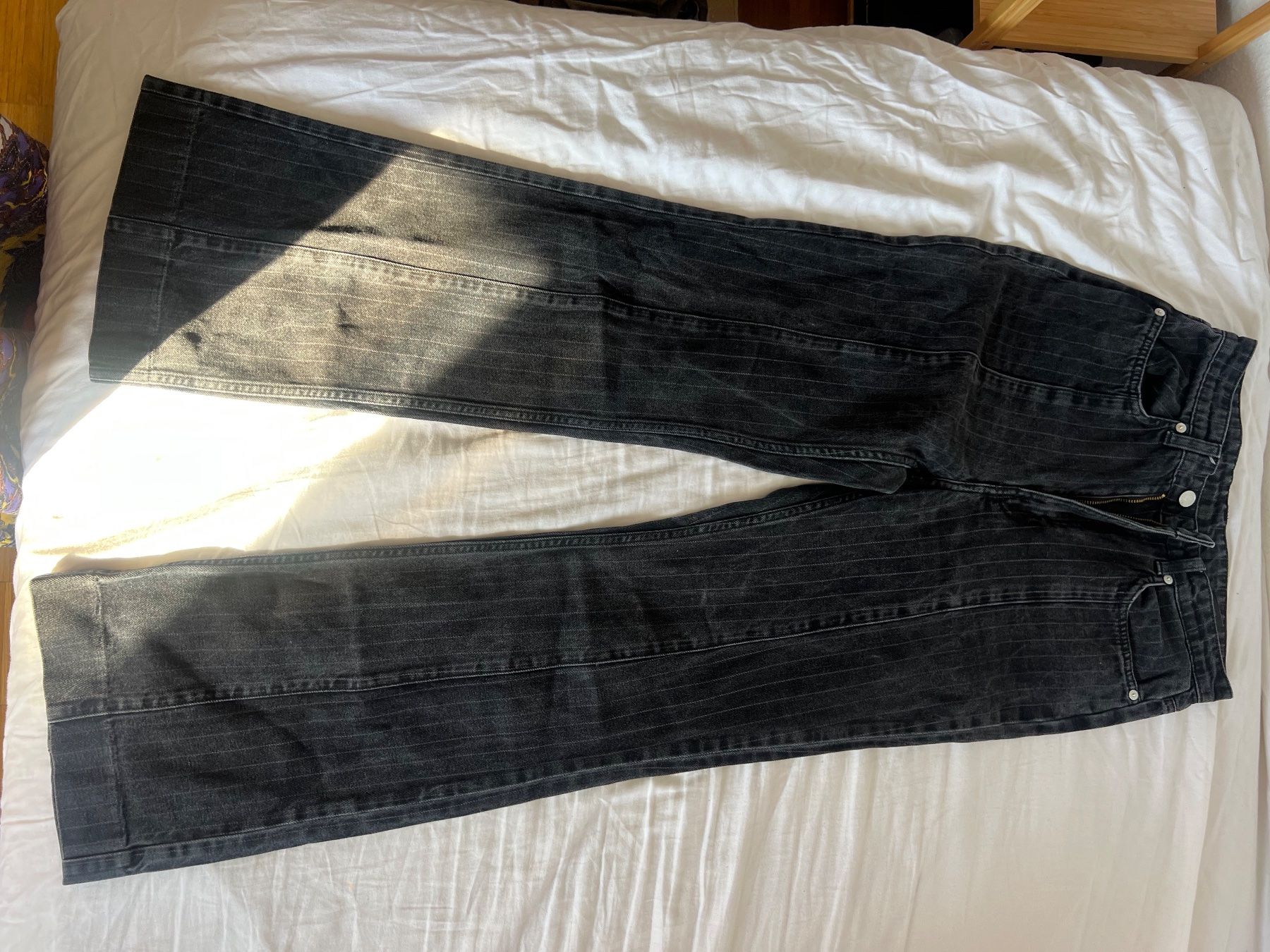 Weekday Jeans: Jeans Weekday gris à rayures taille 38 – Usato da Le Grand-Saconnex venduto da sol_jqk7
