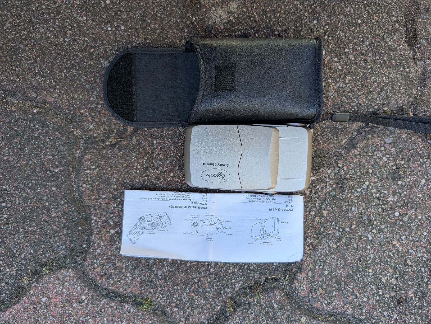 Fotocamera: Lyra 2-way Camera in Ledertasche mit Anleitung. – Usato da Brugg AG venduto da kreisstrom