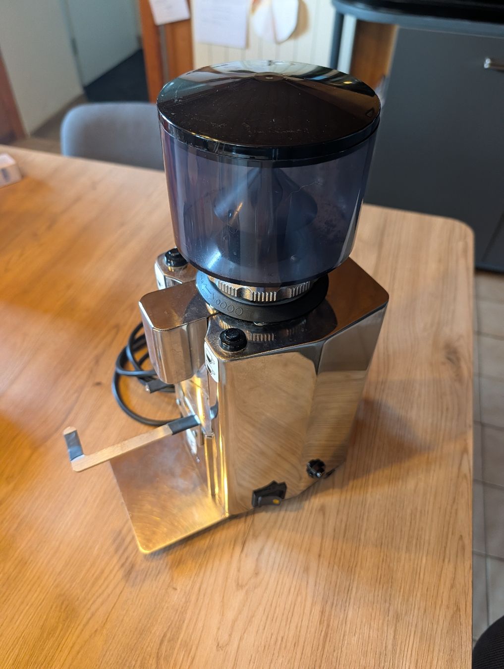 Machines à café & Machines à expresso: Lelit PL69 Kaffemühle – D'occasion à Les Posses-sur-Bex par itr-beo