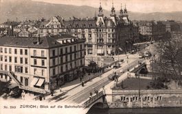 Zürich. Blick auf die Bahnhofbrücke