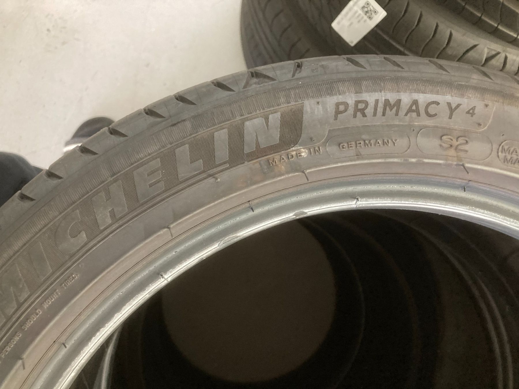 Michelin Pneus & Kompletträder: 225/45R17 Michelin Sommerpneu – Gebraucht aus Cham von Cham6332 3
