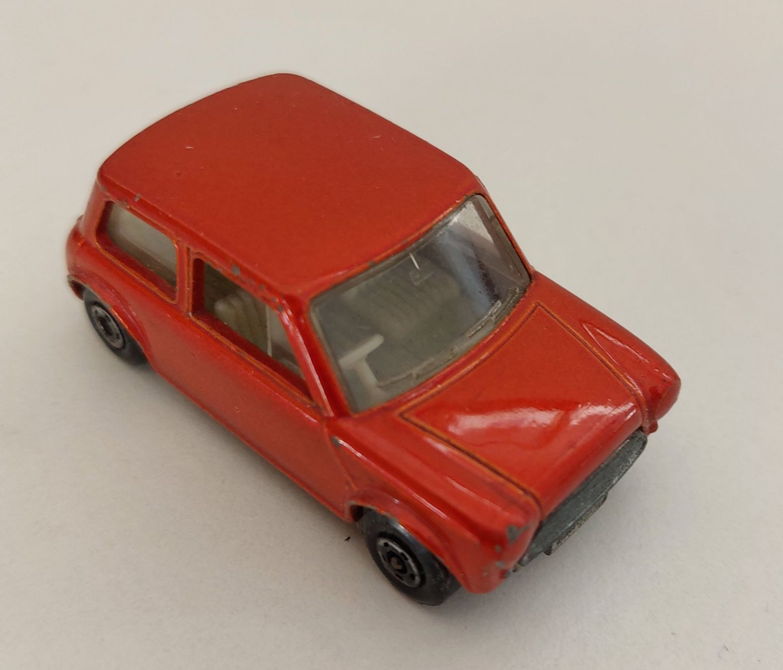 Matchbox Modellini d'auto: Matchbox Superfast No. 29 Mini Racing Cooper 1/66 – Usato da Schenkon venduto da Blech 1