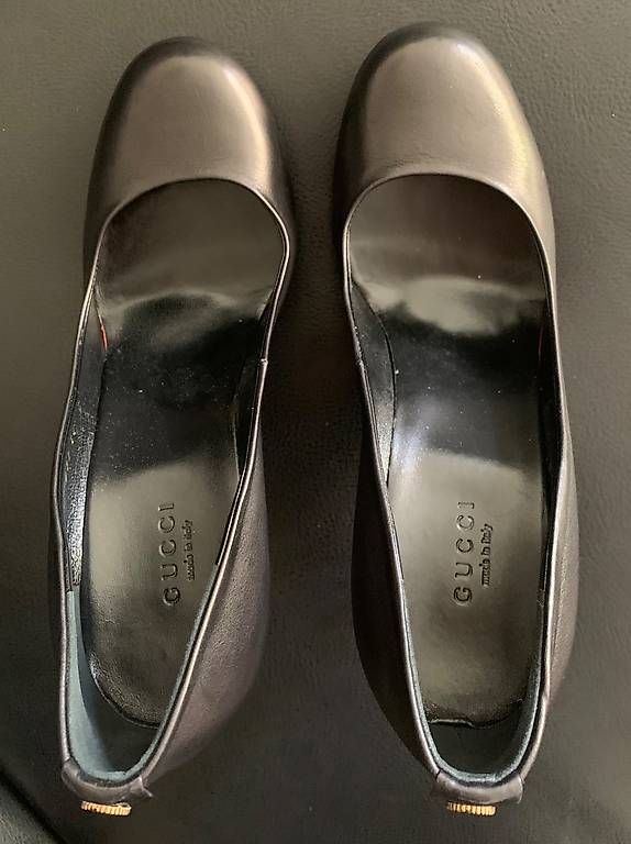 Scarpe da donna: Gucci Pumps / Gr. 38 – Usato da Bern venduto da Nici2210 2