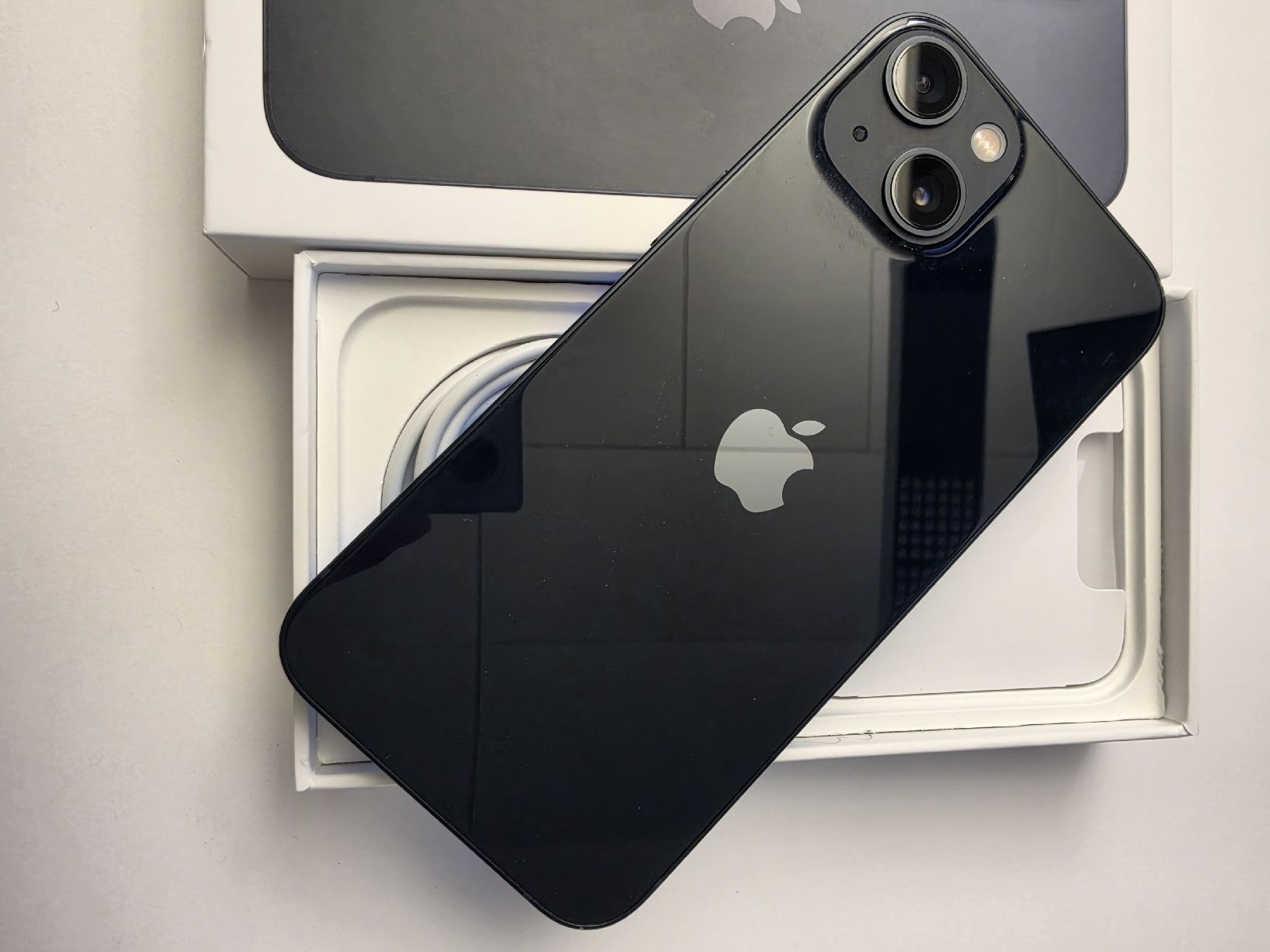 Apple Telefoni cellulari / Smartphones: iPhone 13 schwarz 256 GB – Usato da Opfikon venduto da Cat72 1