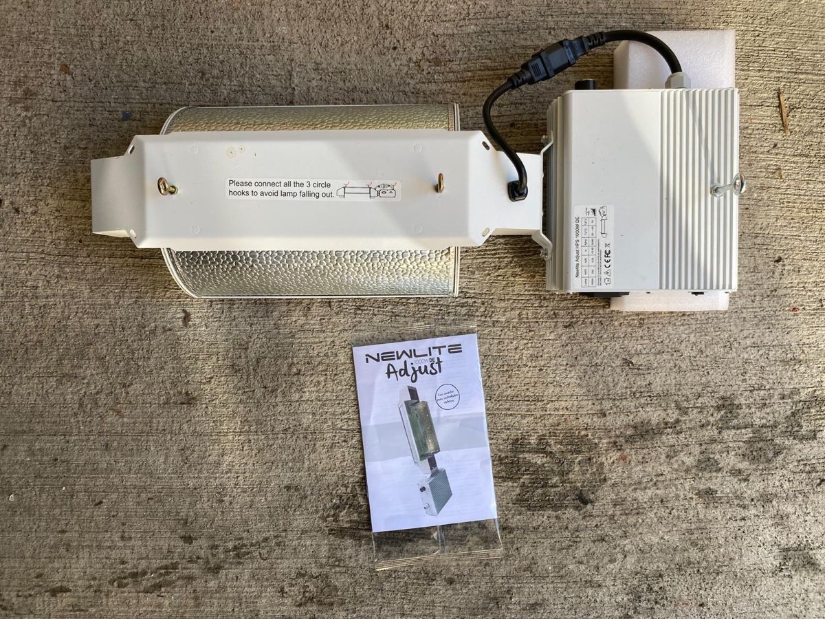 Lampade: Lampada 1000 W newlite – Nuovo e nell'imballaggio originale da Roveredo GR venduto da monda01 1