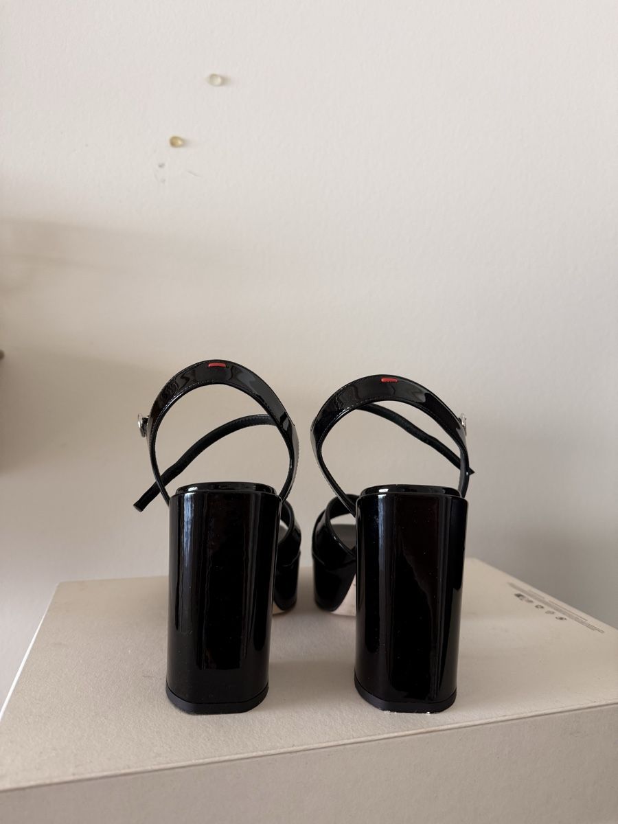 Aeyde Chaussures femmes: New Aeyde Sandals Black Patent Leather – Neuf (Voir description) à Corsier-sur-Vevey par Kristina.Nova 5