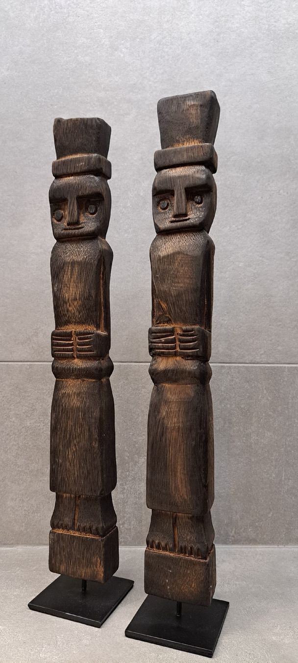 Statuette: Statues totem – Nuovo e nell'imballaggio originale da St-Aubin-Sauges venduto da Rrrrrrrrrrr