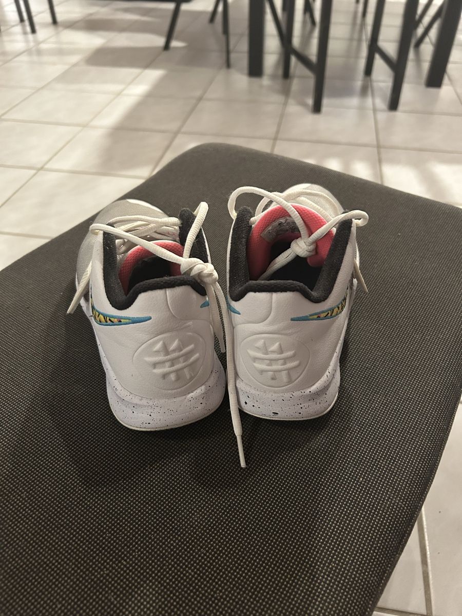Nike Herrenschuhe: Basketball/Hallen-Turnschuhe – Gebraucht aus Bleienbach von lea_my5x 3