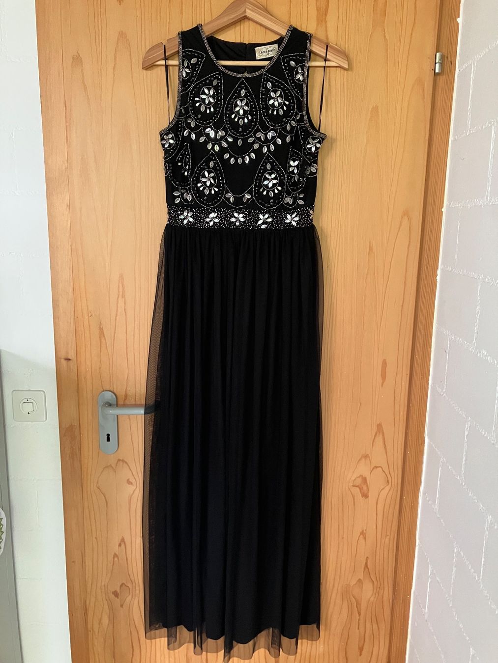 Vestiti: schwarzes Abendkleid von Lace and Beads Gr. M – Usato da Wald ZH venduto da Tulpe_12