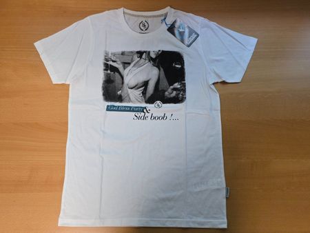 ​🏷️ Boom Bap // God Bless Party & Side boob // T-Shirt S