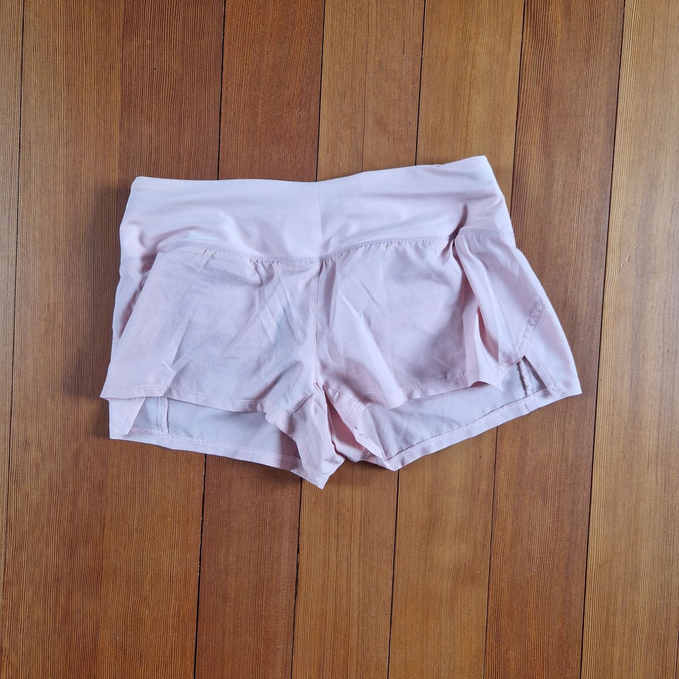Pantalons: Sporthose Grösse S hellrosa neuwertig – D'occasion à Muttenz par bebbi523