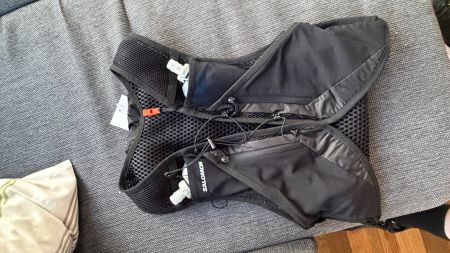 Salomon Active Skin 12 XL – neu, inkl. 2 unbenutzte Flasks