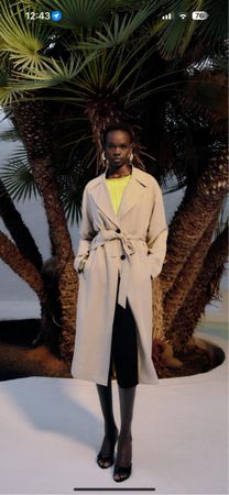 Trenchcoat Zara Neu (L)
