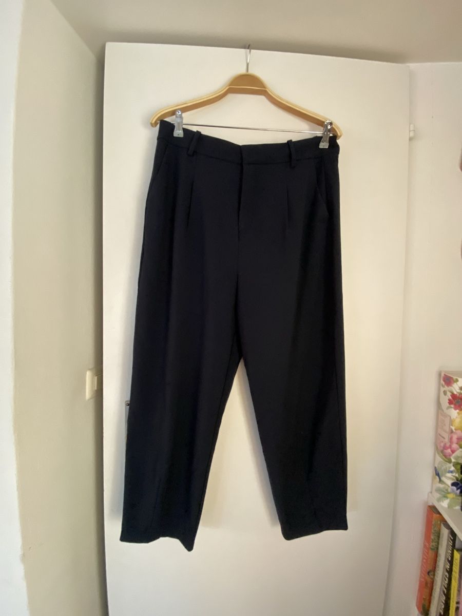 Hosen: Kaffe Hose, Grösse 44, Dunkelblau, Top Zustand – Neu (gemäss Beschreibung) aus Thalwil von Alice015