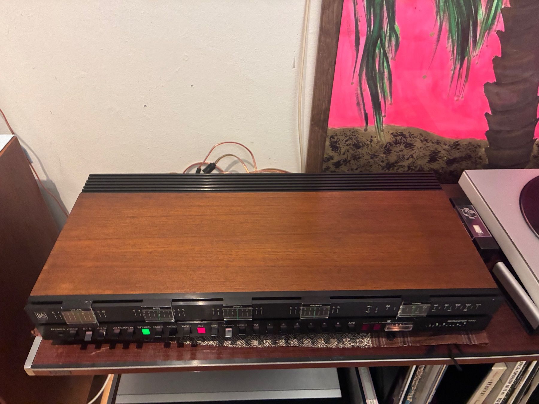 Bang & Olufsen Amplificatori: Beomaster 4000 , rosewood . – Difettoso da Zürich venduto da HiFiAtelier