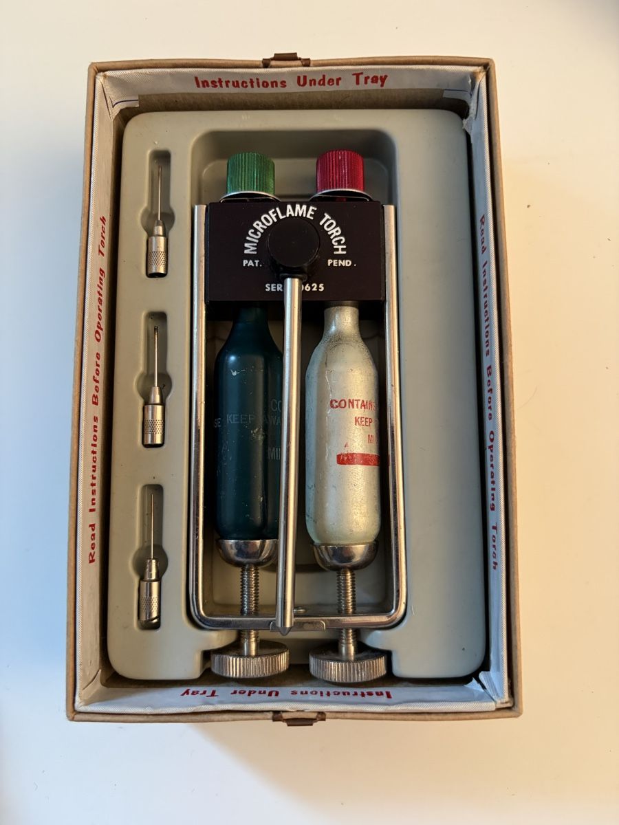 Alle Werkzeuge: Microflame Gasbrenner Set mit Zubehör im Originalkarton – Gebraucht aus Winterthur von silen 2