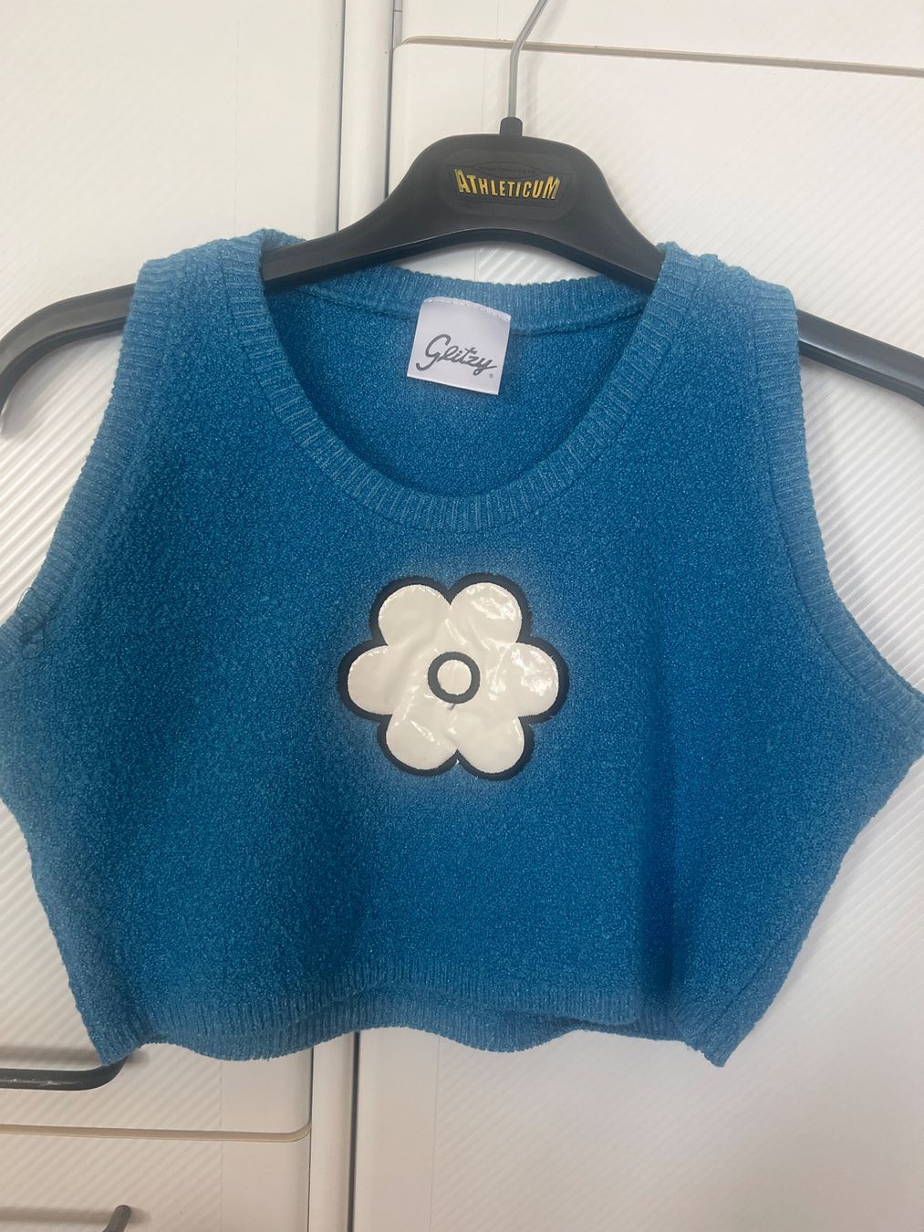 Top: Crop top vintage (1996) – Usato da Lugnorre venduto da jul_lnh6