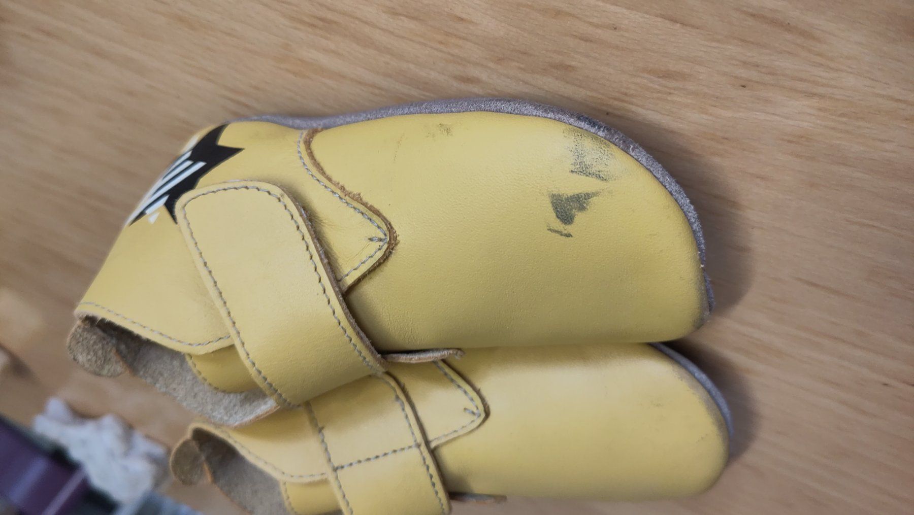 Bobux Schuhe für Jungen: Bobux Lederfinken XL – Gebraucht aus Flums von dag_5wwv 1