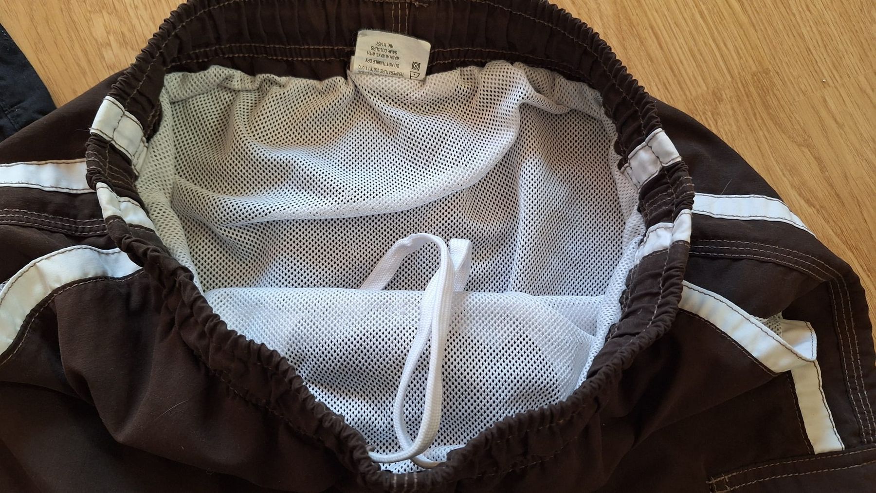 C&A Hosen: Short + Badeshort Gr. 176 – Gebraucht aus Lützelflüh-Goldb von Punktesammler 5