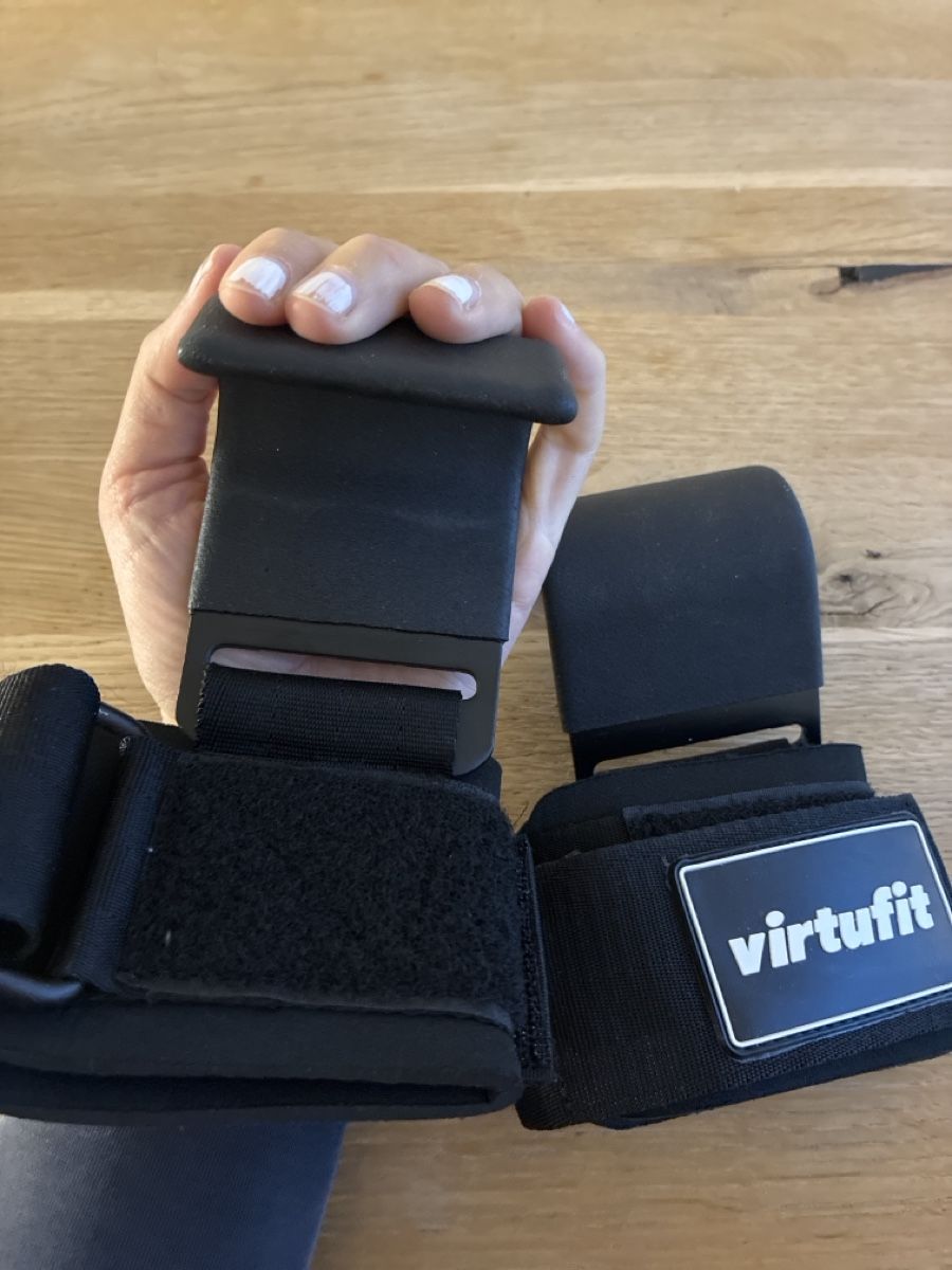 Hometrainer: Virtufit Lifting Hooks - NEW / Zughilfen Krafttraining Gym – Nuovo (secondo la descrizione) da Zürich venduto da ZuziHaj 2