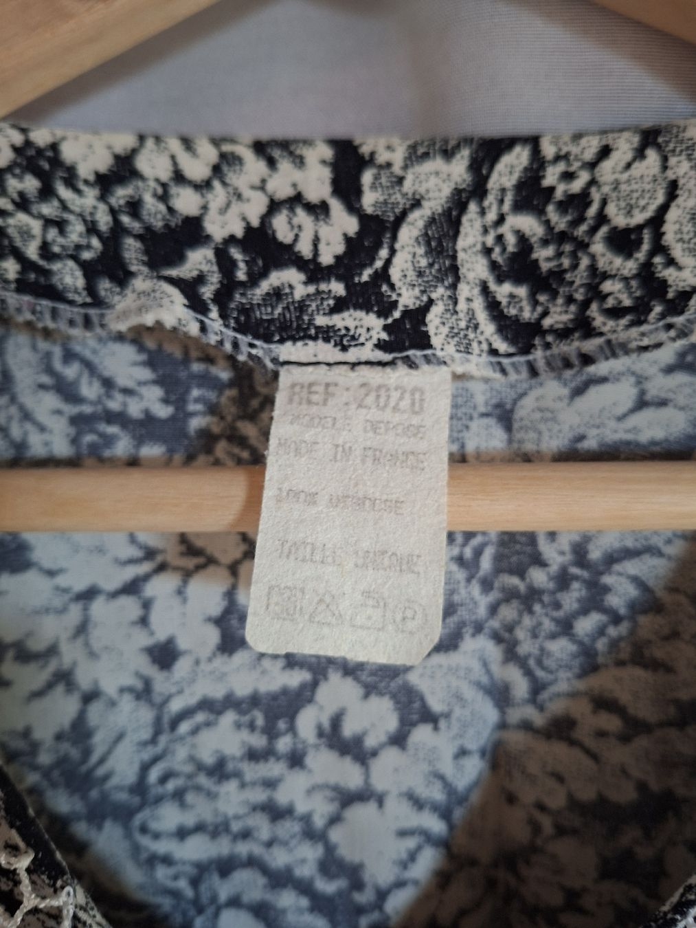 Camicette: Chemisier vintage - Taille L – Usato da Lausanne venduto da Super-cerise 2