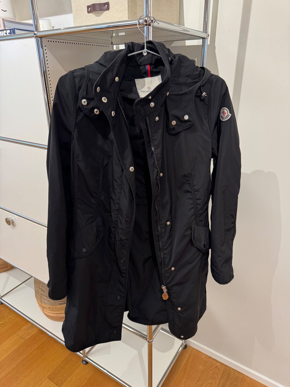 Moncler Mäntel: MONCLER MANTEL – Neu (gemäss Beschreibung) aus Schwyz von bofb 4