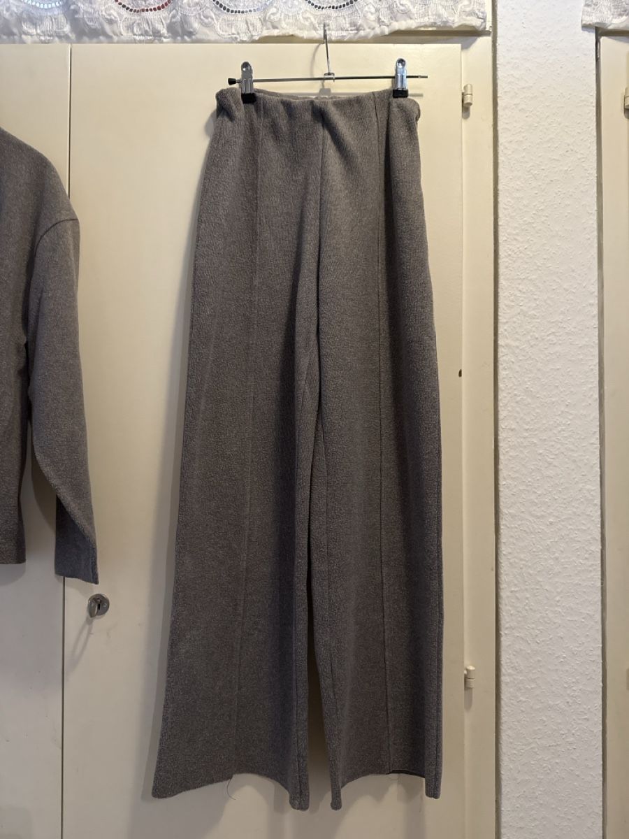 Zara Ensembles & Tailleurs: Ensemble gris Zara  – Neuf (Voir description) à Châtelaine par ant_6rpw 1