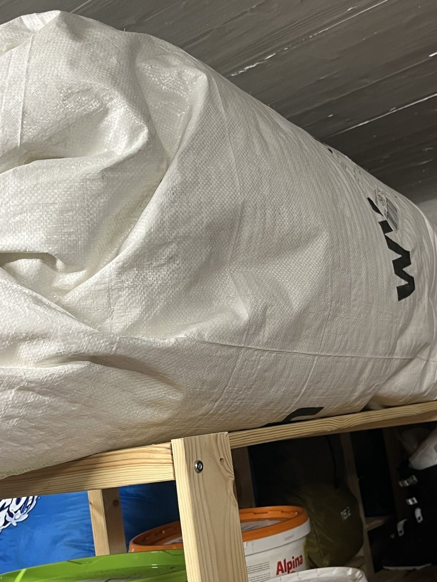 Füllmaterial: Styropor  – Gebraucht aus Birmensdorf ZH von Sab5555