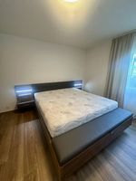 Schlafzimmerbett 180x200 cm