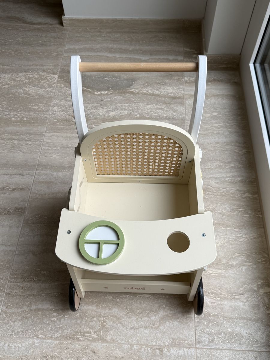 Fahrzeuge für Kinder: Lauflernwagen neuwertig – Neu (gemäss Beschreibung) aus Bäch SZ von vivianagiulia 1