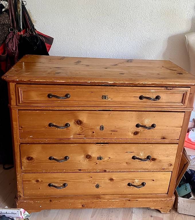 Commodes: Antike Kommode Tannenholz – D'occasion à Neuhausen par Melkun1113