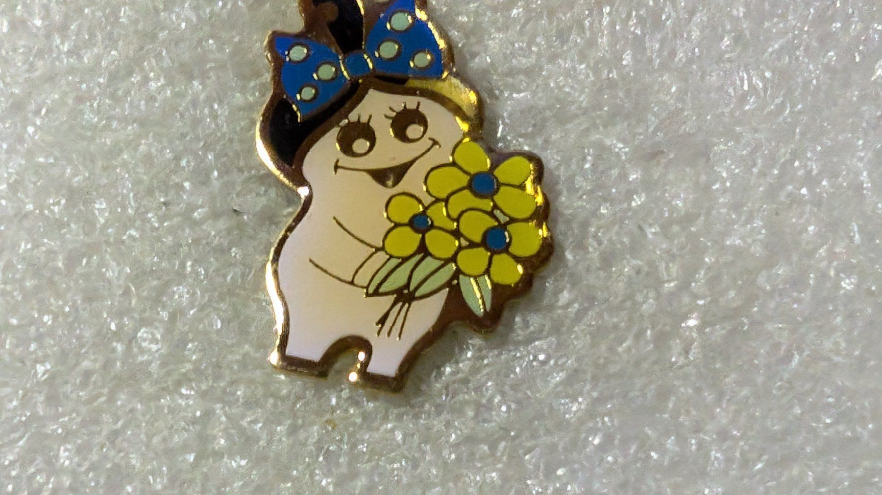 Placchette & Badge: Ansteckpin 167: Maga Bio – Usato da Oppligen venduto da Pin-Fall-Shop