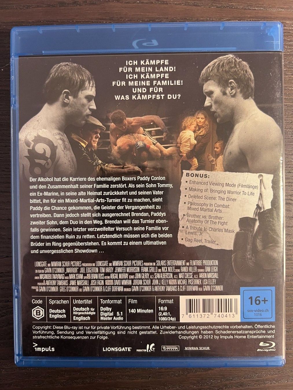 Tous les DVDs: Warrior – D'occasion à Zürich par Blu-ray_ZH 1