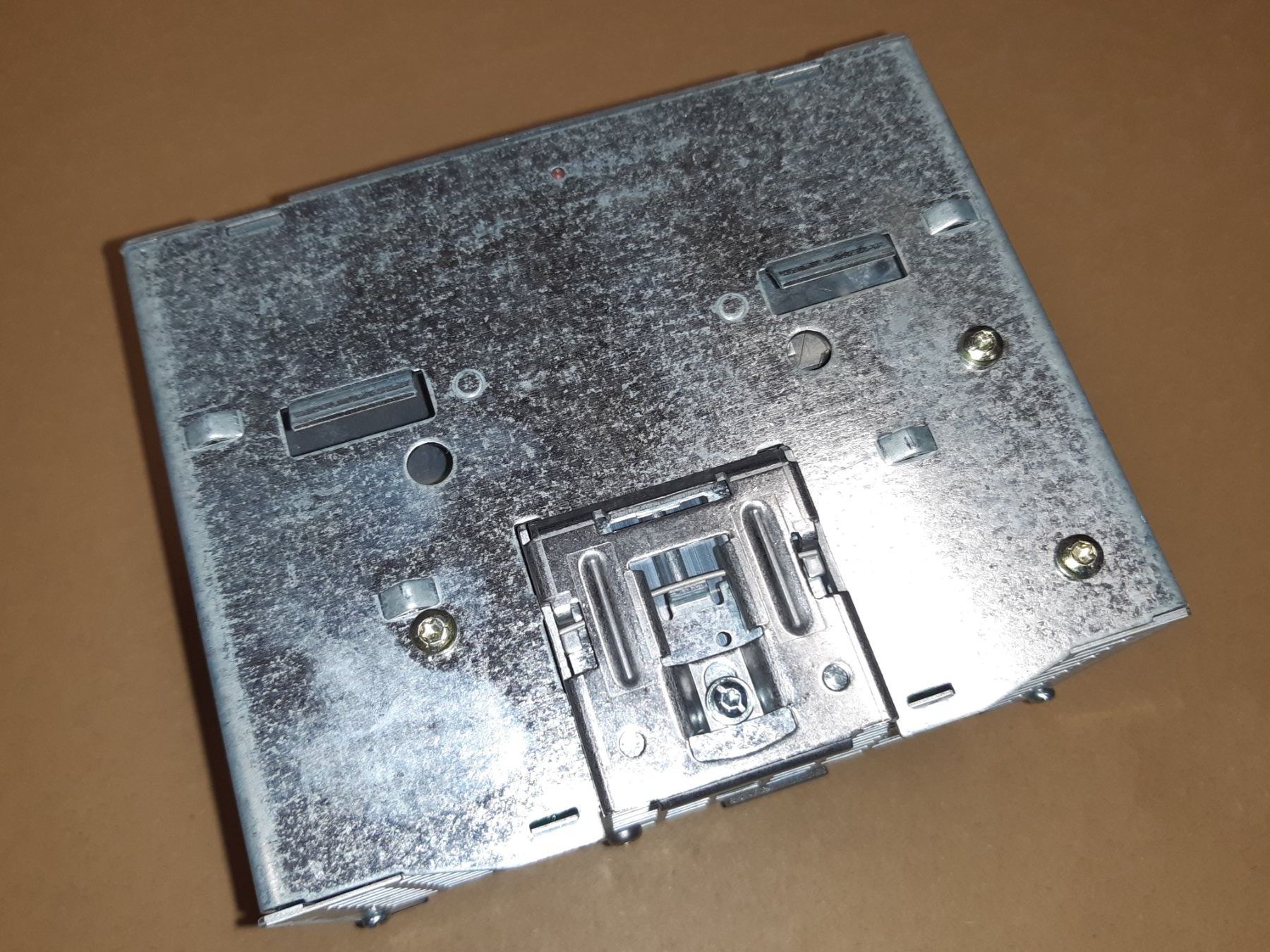 Siemens Componenti elettronici: Siemens Netzteil, Netzgerät 24V, Prim 230V! – Usato da Lohn-Ammannsegg venduto da Molch7 6