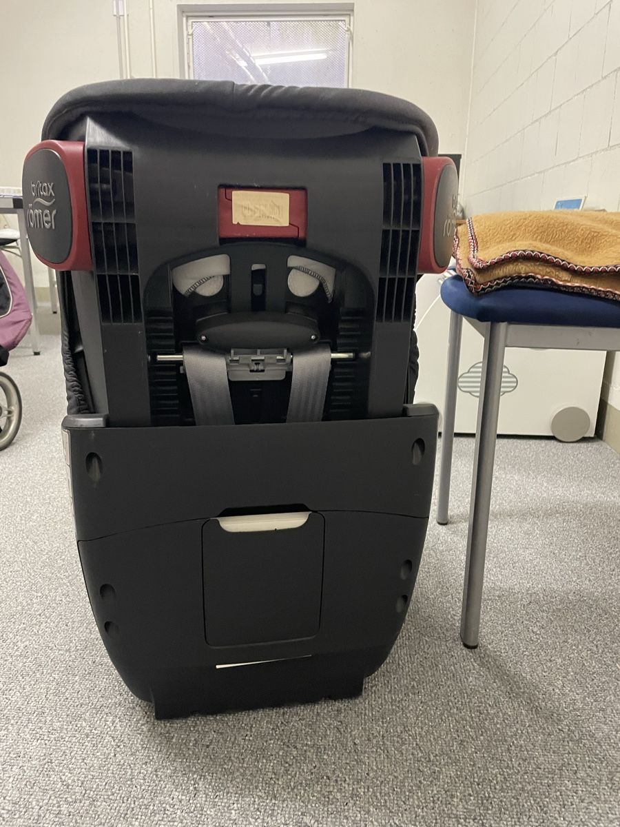 Britax Römer Sièges auto: Kindersitz – Neuf (Voir description) à Tobel par SHDA 2