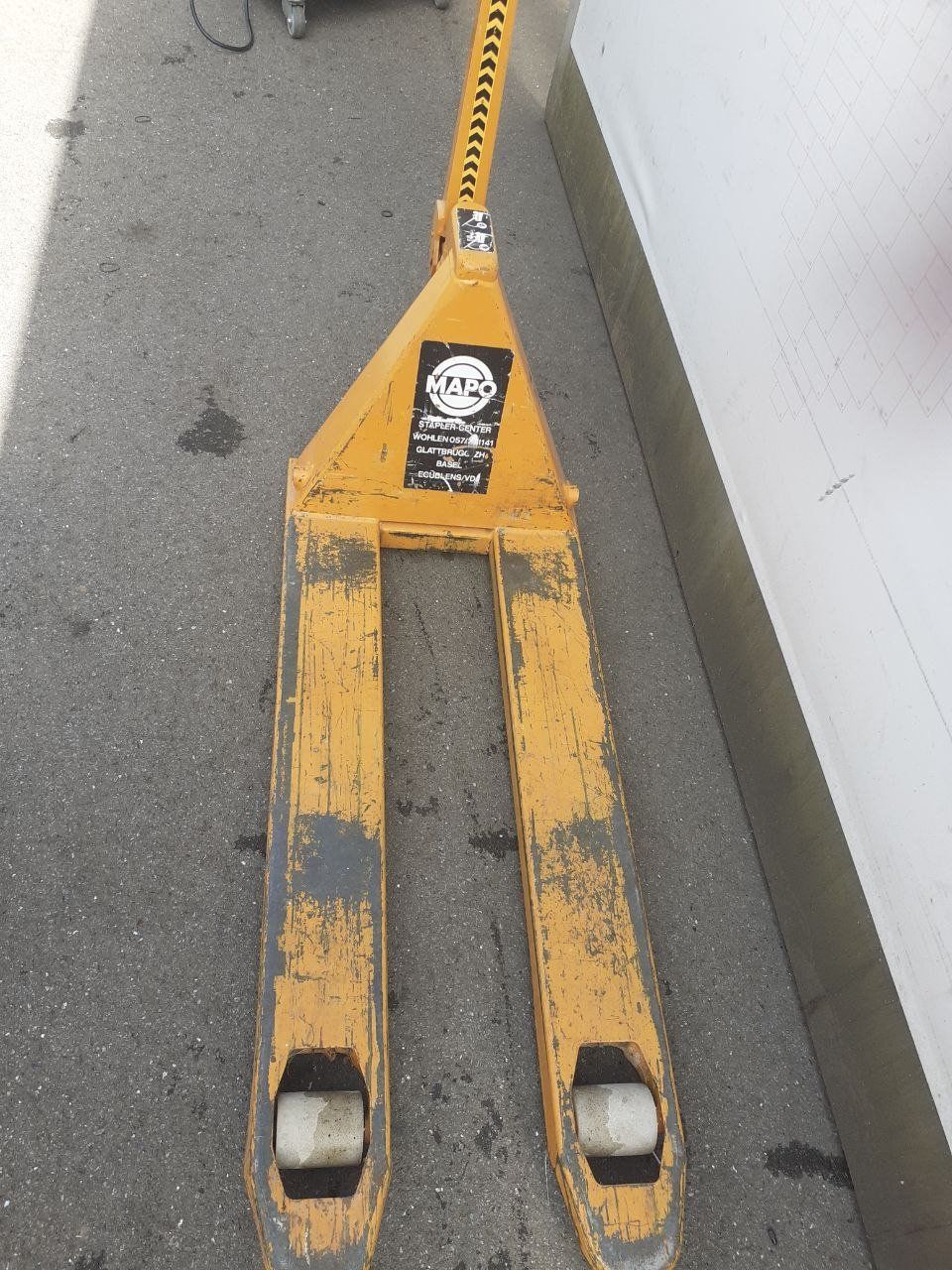 Carrelli elevatori e a forche: 2 transpalettes à réparer – Difettoso da Yens venduto da lue_56f8 5
