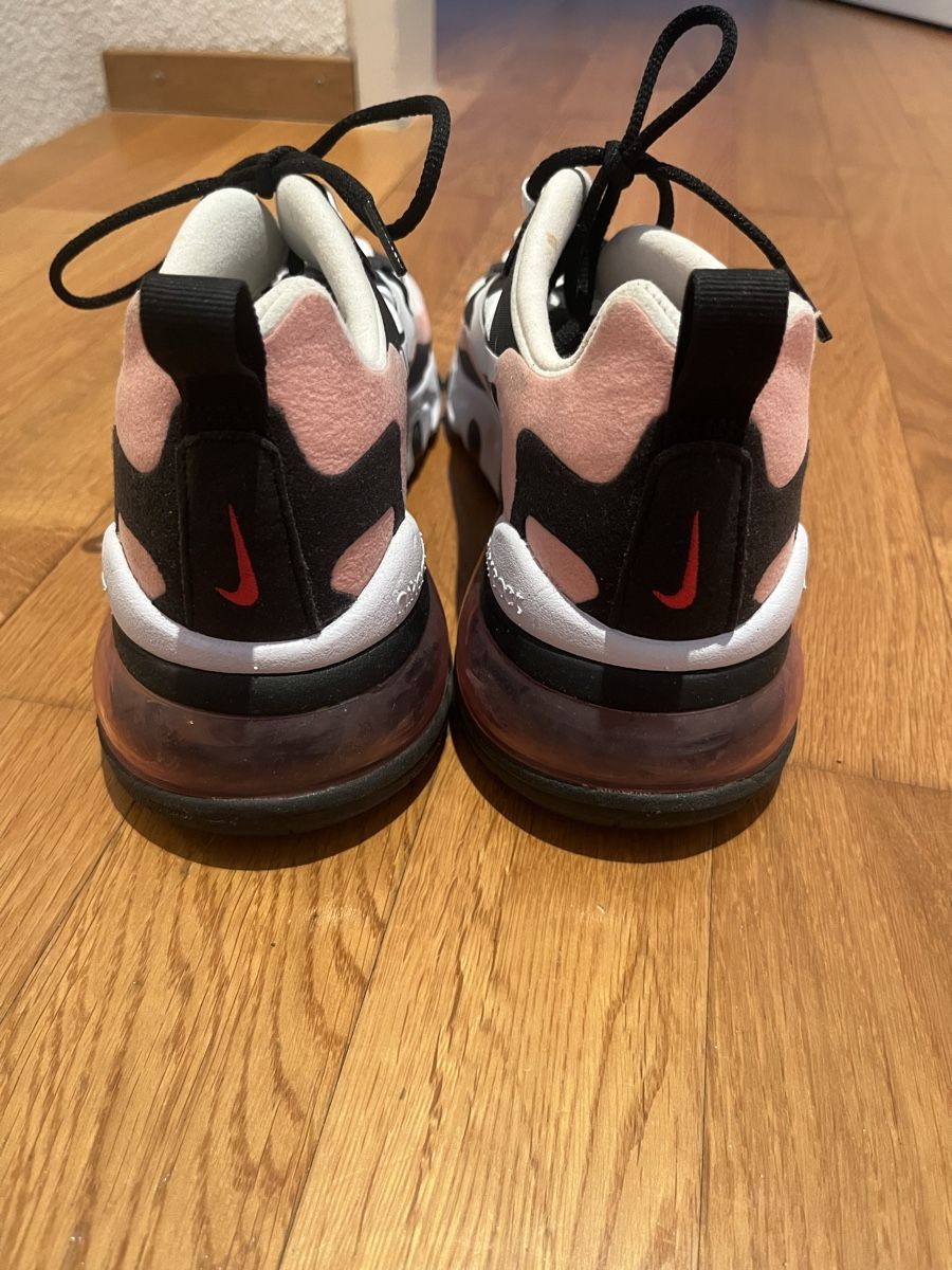 Nike Scarpe da donna: Nike Air Max 270 React Sneaker – Usato da Zürich venduto da JB23JB 3