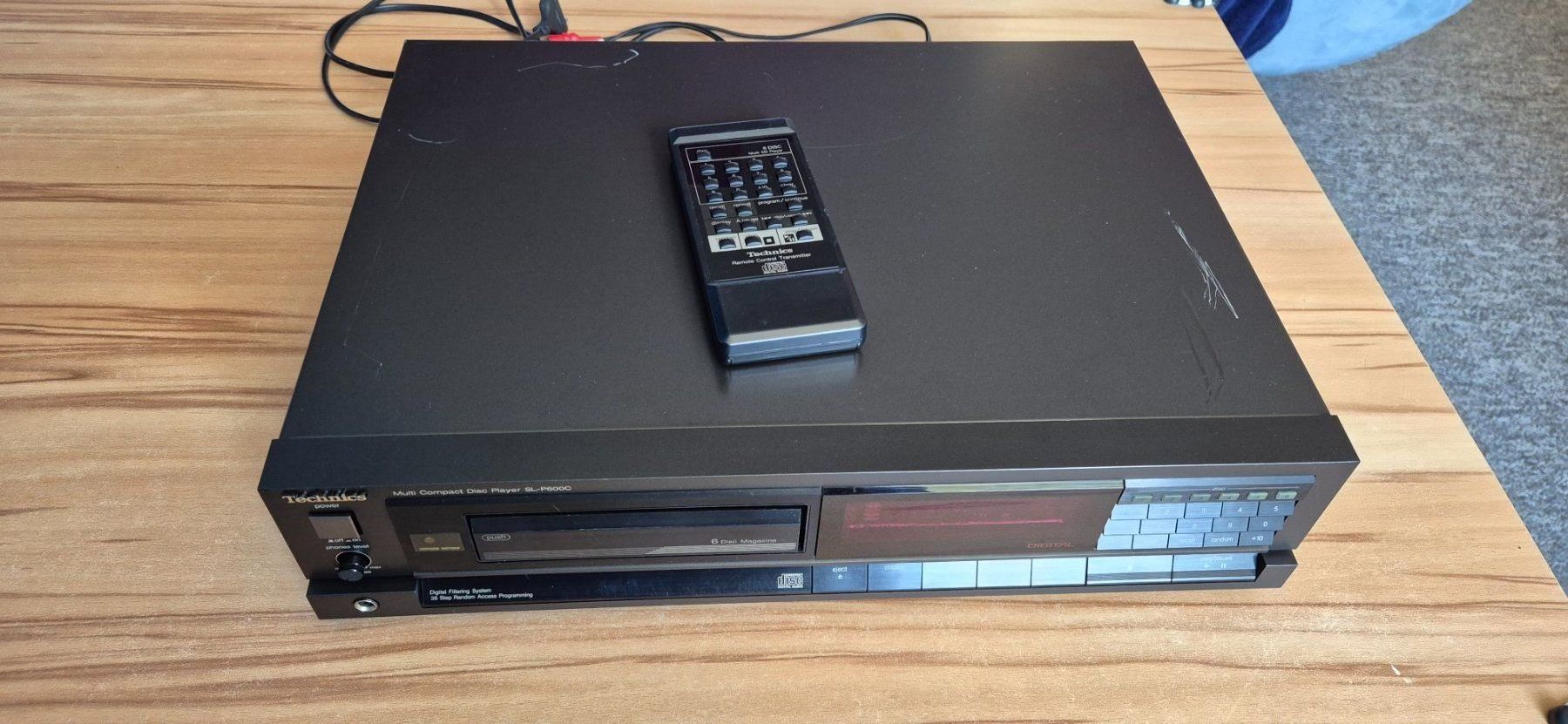 Technics Systèmes audio & multimédias: Technics SL-P250 Compact Disc Player – D'occasion à Stein am Rhein par Abby2009 2