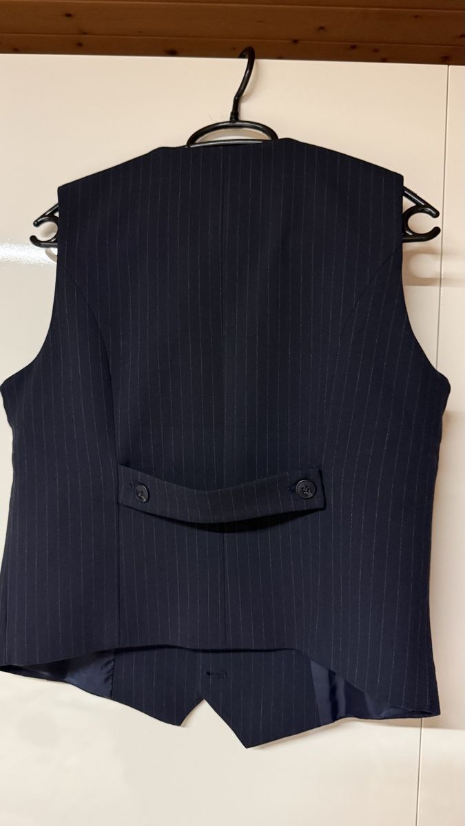 Gilets & Westen: Gilet gr M dunkelblau gestreift – Neu (gemäss Beschreibung) aus Haslen GL von rana04 1