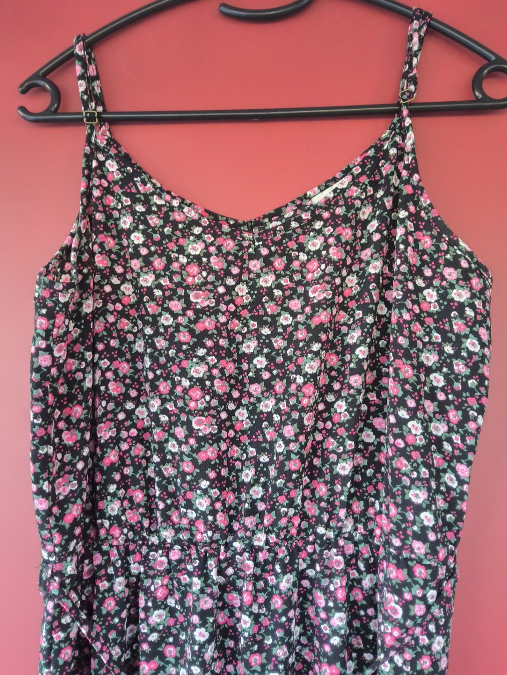 JDY Robes: Robe  longue JDY à fleurs – D'occasion à Romont FR par cat_j6ww 1
