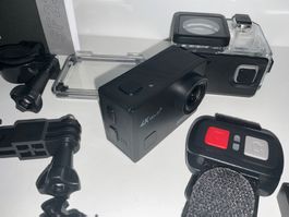 action Cam, neuwertig mit sehr viel Zubehör