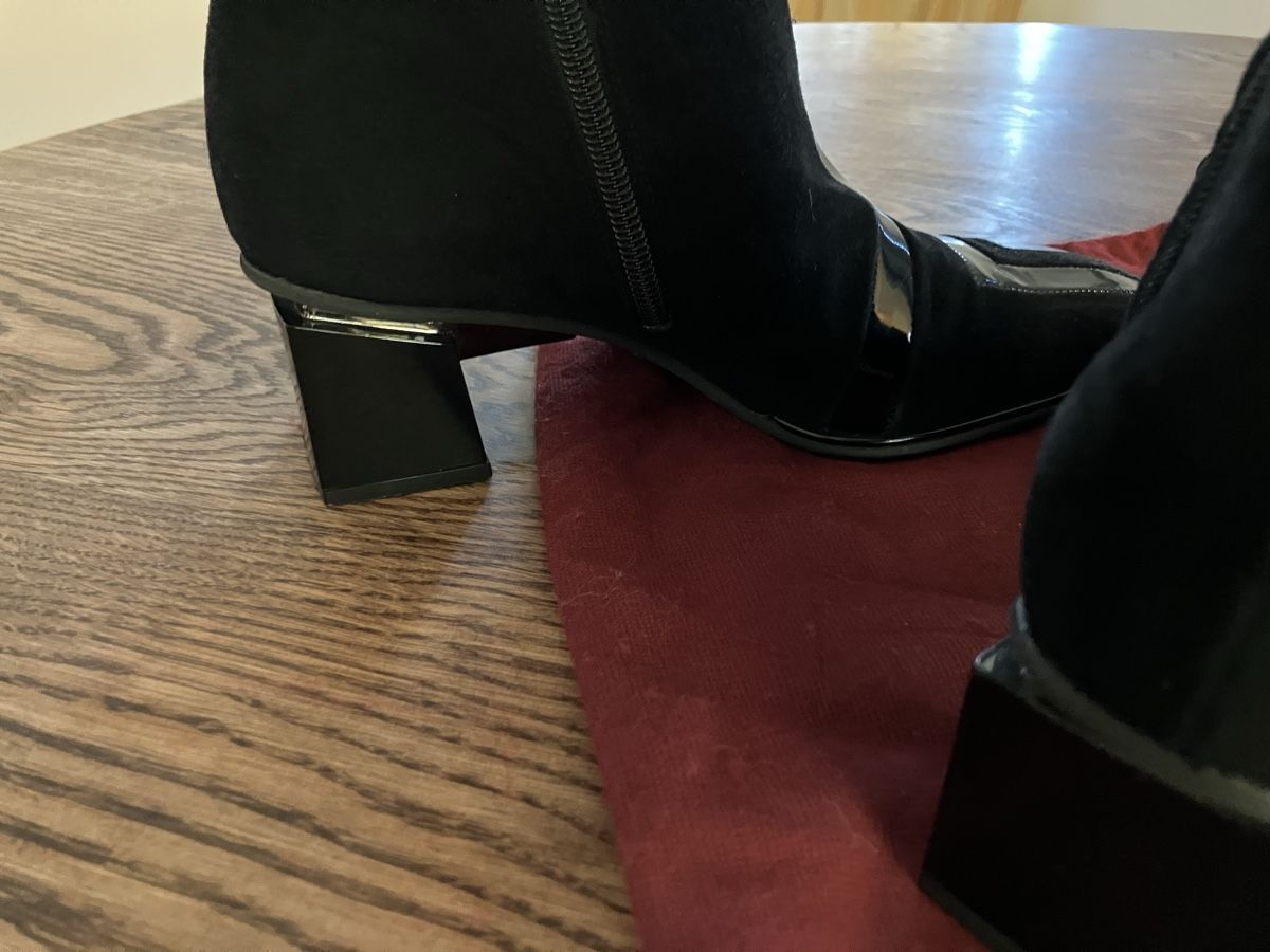 Sandro Scarpe da donna: Sandro Vicari Stiefeletten 37 Neu – Nuovo e nell'imballaggio originale da Lausanne venduto da julimaha 3