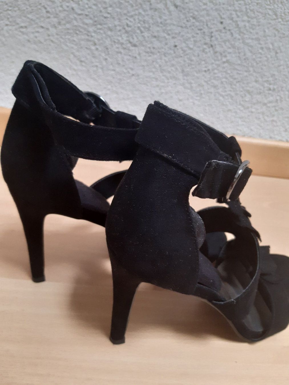 Scarpe da donna: tolle Highheels neu! – Nuovo (secondo la descrizione) da Aarau Rohr venduto da meeruisland 3