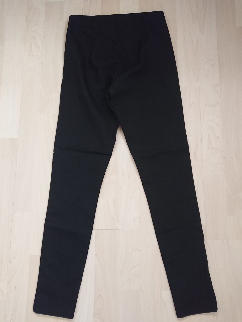 H&M Hosen: Damen Hose Divided H&M Gr. 34 XS – Gebraucht aus Hallau von CHACLA 3
