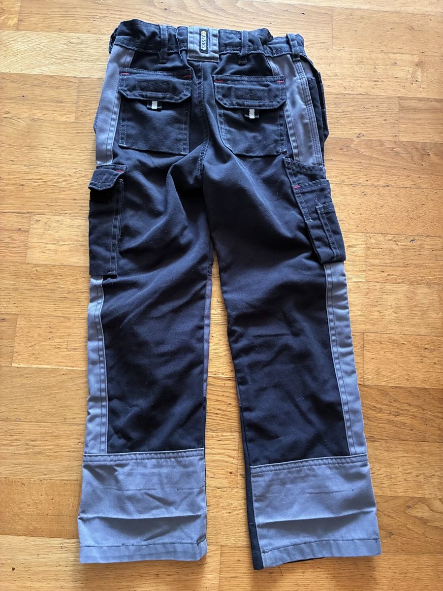 Pantaloni: Kinder Arbeitshose Dassy Gr. 110/116 – Usato da richterswil venduto da lunamarie001 1