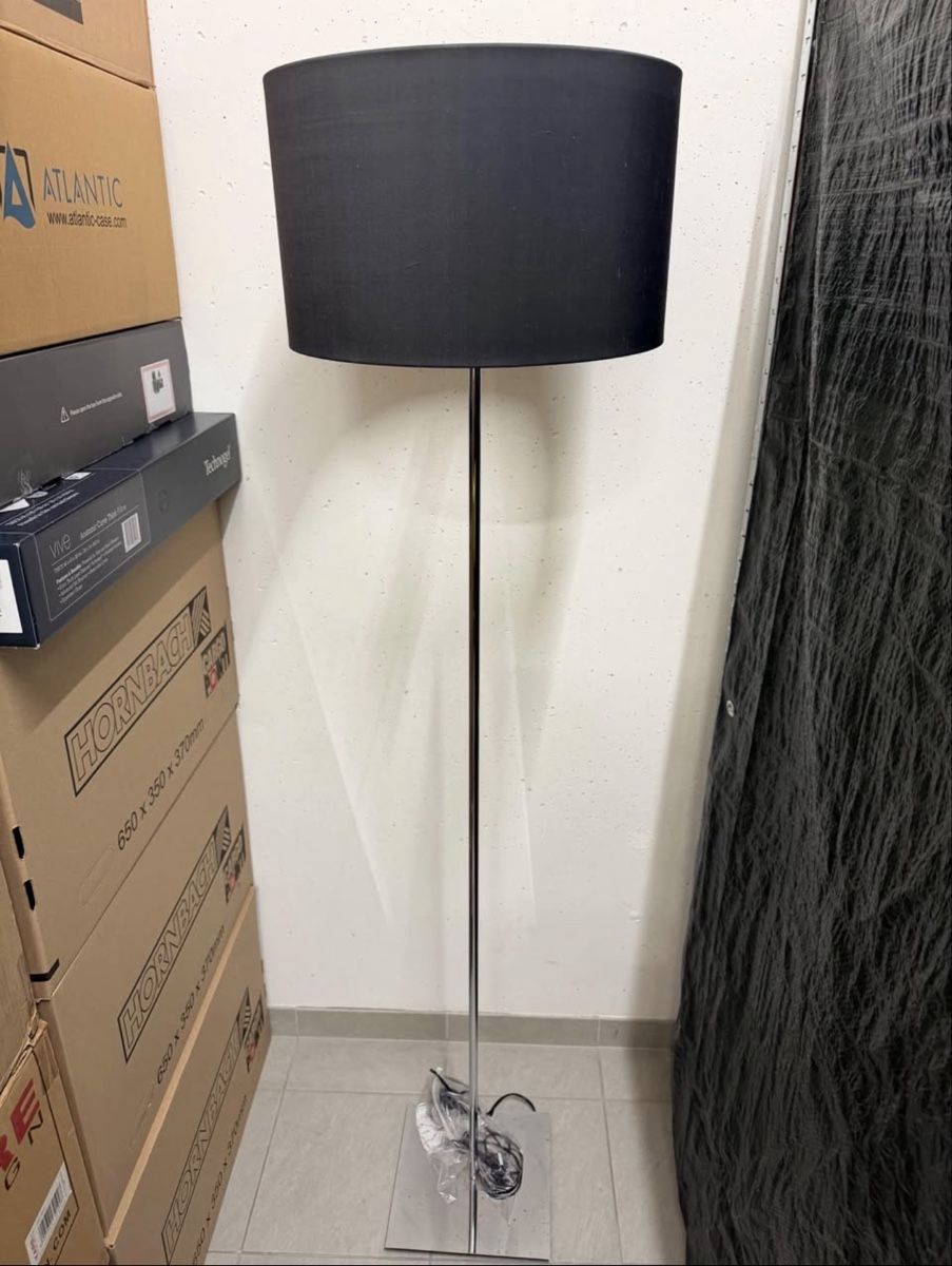 Pfister Lampen: Lampe Pfister – Neu (gemäss Beschreibung) aus Montreux von SelectionCH