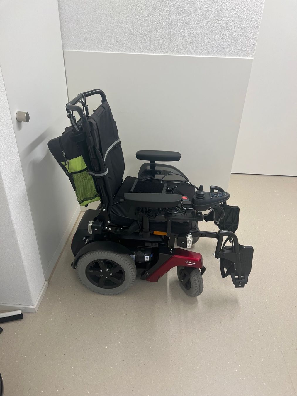 Chaises roulantes: E-Rollstuhl – D'occasion à Luzern par MvS79 1