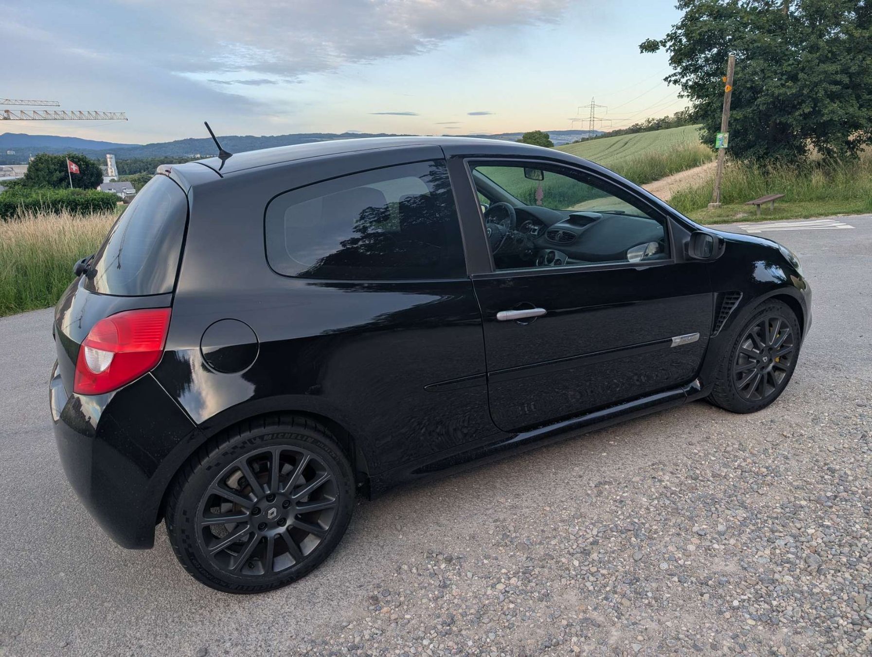 Renault Autos: Renault Clio 3 Sport RS – D'occasion à Birr par Glu01 1