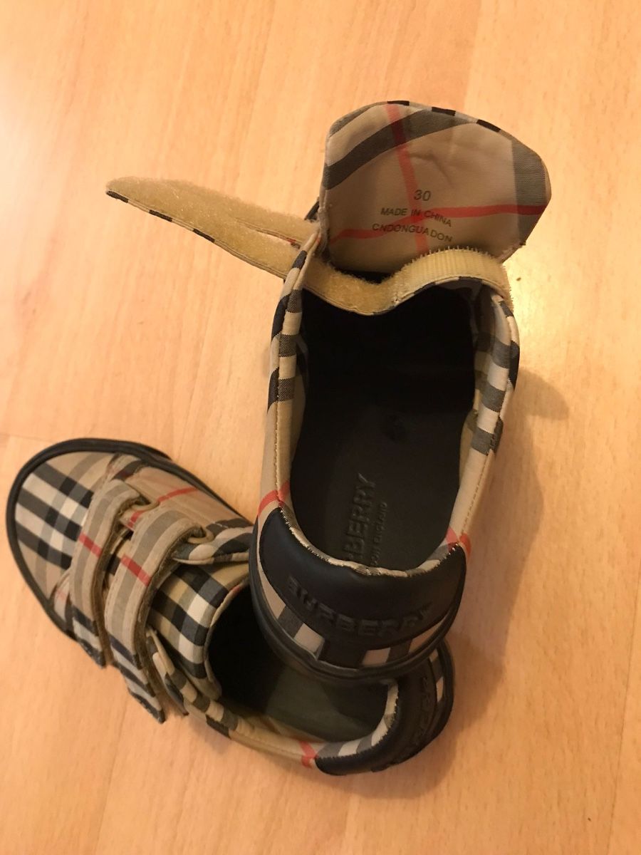 Burberry Scarpe per ragazzi: Original Burberry Kinder Sneakers Gr.30 – Usato da Oberwil BL venduto da Gutundsuperklein16 4