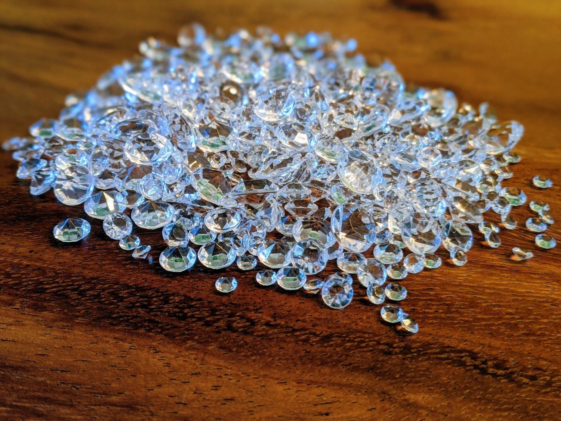 Materiale per decorazioni: 900 Assortierte Acryl Streudiamanten – Nuovo e nell'imballaggio originale da Wetzikon ZH venduto da felixpfister